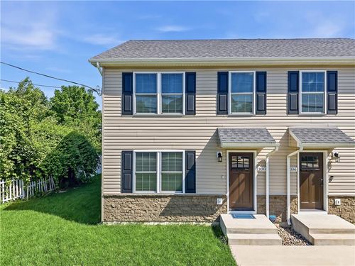 308 Main St, Walnutport, PA, 18088-1627 | Card Image
