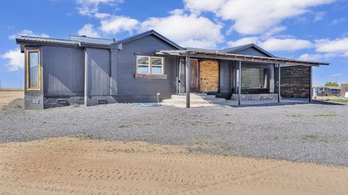 37 Cereza Cir, Los Lunas, NM, 87031-6274 | Card Image