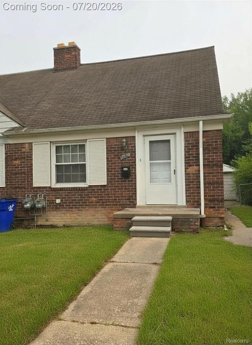 17150 Sioux St, Detroit, MI, 48224-2214 | Card Image