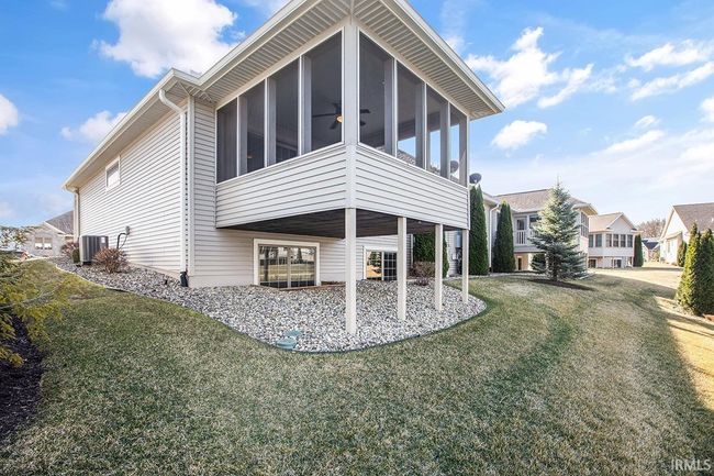 141 River Park Dr, Condo with 3 bedrooms, 3 bathrooms and null parking in Middlebury IN | Image 23