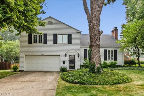 1361 Eriewood Dr, Rocky River, OH, 44116-2150 | Card Image