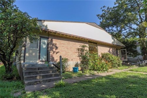 apt-b-3304 Tom Green St, Austin, TX, 78705-2499 | Card Image