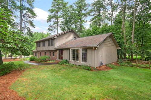 11625 Northgate Way, Roswell, GA, 30075-2341 | Card Image