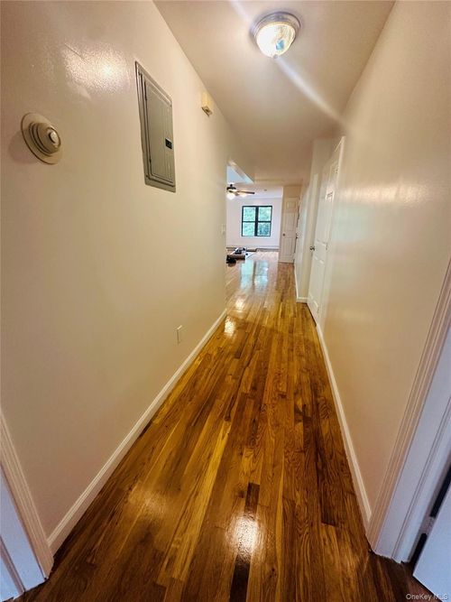 1079 Willoughby Ave, Brooklyn, NY, 11221-7559 | Card Image