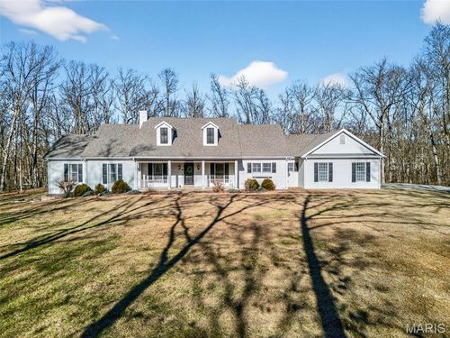 2 Woodridge Dr, Defiance, MO, 63341-1338 | Card Image