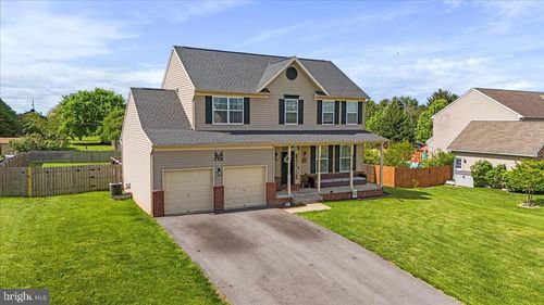 13319 John Martin Dr, WILLIAMSPORT, MD, 21795-4098 | Card Image
