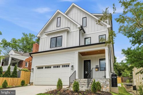 1905 N Taylor St, ARLINGTON, VA, 22207-3119 | Card Image