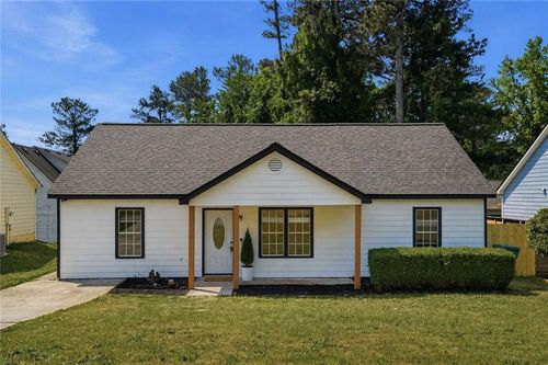 9127 Clubhouse Dr, Riverdale, GA, 30274-4646 | Card Image