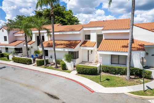 11705-11705 Terra Bella Blvd, Plantation, FL, 33325-2942 | Card Image