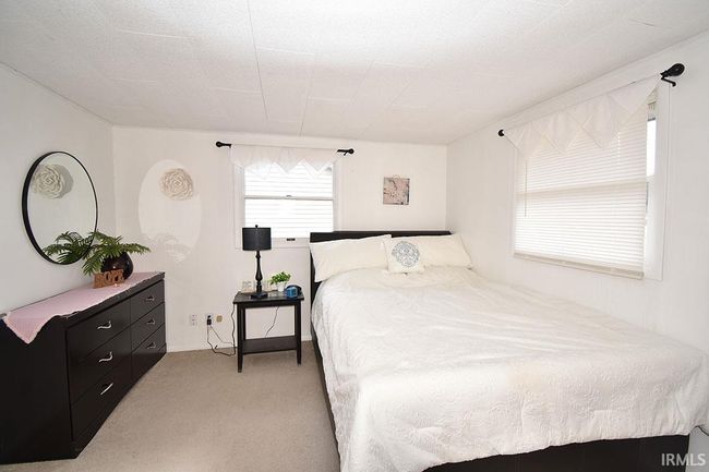 11393 Ne Wawasee Dr, House other with 3 bedrooms, 2 bathrooms and null parking in Syracuse IN | Image 24
