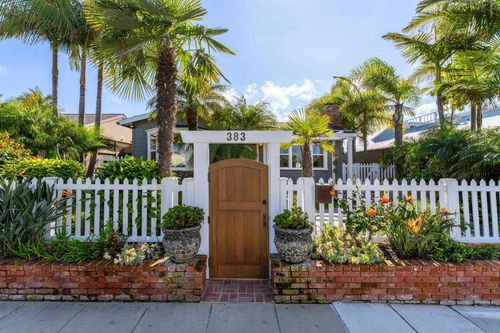 383 Westbourne St, La Jolla, CA, 92037-5346 | Card Image