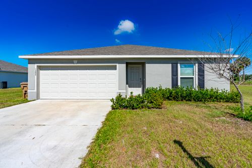 1305 Nw 7th Ave, Okeechobee, FL, 34972-4136 | Card Image