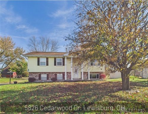 5826 Cedarwood Dr, Lewisburg, OH, 45338-9783 | Card Image