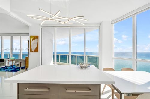 701-16001 Collins Ave, Sunny Isles Beach, FL, 33160-5514 | Card Image