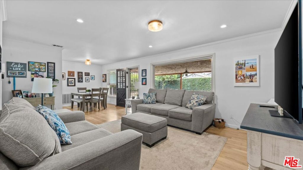 Residential in Long Beach 4