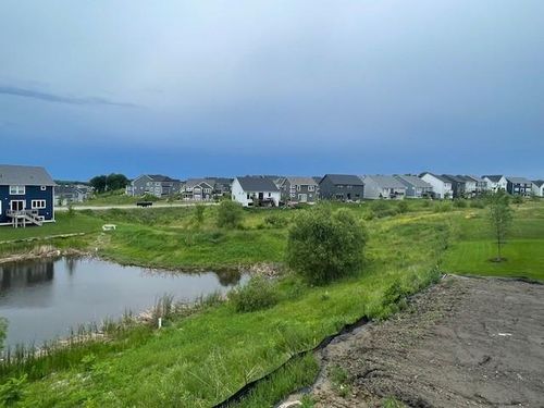 10101 Corral Way, Victoria, MN, 55318-7403 | Card Image