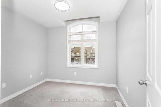 7 Mclaughlin Ave, House attached with 3 bedrooms, 3 bathrooms and 2 parking in Milton ON | Image 26