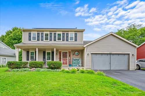 1441 Loch Lomond Dr, Crystal Lake, IL, 60014-2715 | Card Image