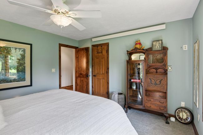 1405 W Farm Rd, House other with 5 bedrooms, 5 bathrooms and null parking in Chaska MN | Image 53