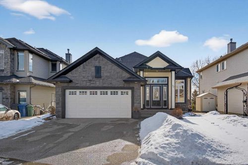 77 Crystal Green Dr, Okotoks, AB, T1S2N8 | Card Image