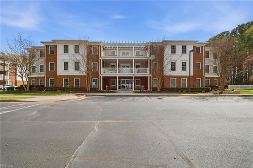 123-500 Judah Way, Chesapeake, VA, 23320-3881 | Card Image
