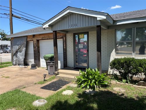1236 Harrison Ln, Hurst, TX, 76053-4514 | Card Image