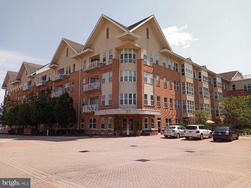 203-23 Pierside Dr, BALTIMORE, MD, 21230-5467 | Card Image