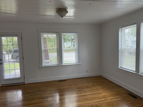 apt-a-512 N Main St, Dickson, TN, 37055-1393 | Card Image