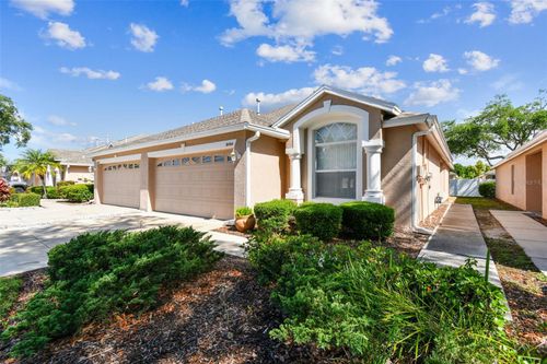 31434 Shaker Cir, WESLEY CHAPEL, FL, 33543-6800 | Card Image