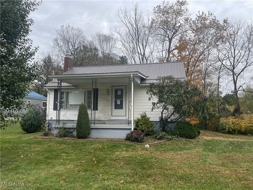 6161 Lily Ln Se, Amsterdam, OH, 43903-9726 | Card Image