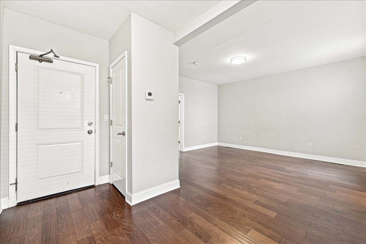 Residential in JC, Heights 2