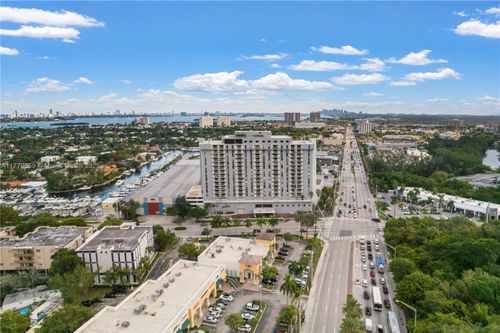 cum5-cum6-cum7-13499 Biscayne Blvd, NORTH MIAMI, FL, 33181-2043 | Card Image