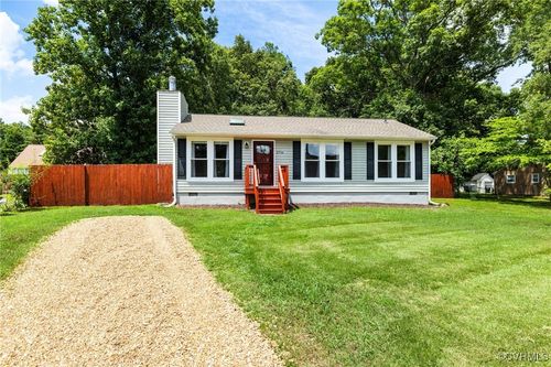 3716 Dogwood Ave, Chester, VA, 23831-7123 | Card Image