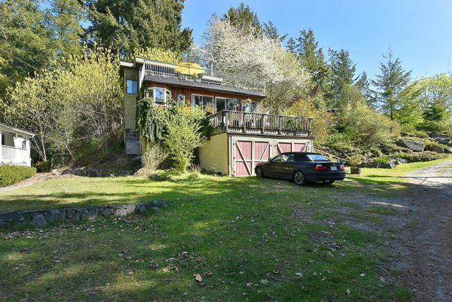 13214 Sex W'amin Street, House other with 2 bedrooms, 1 bathrooms and 4 parking in Garden Bay BC | Image 2