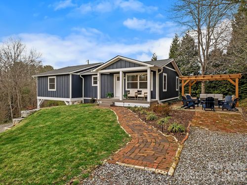 729 Poodle Way, Asheville, NC, 28806-0357 | Card Image