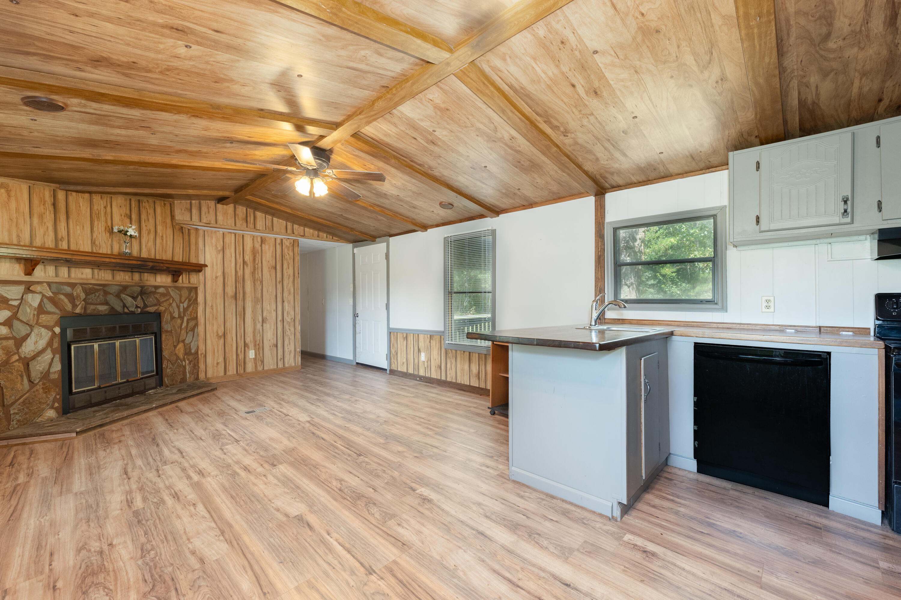 Appii Rd, Moncks Corner, SC 29461