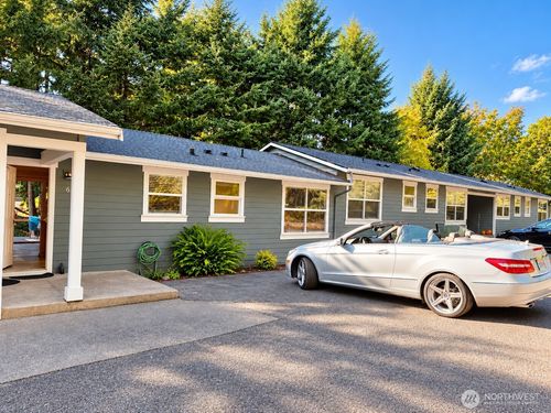 6-1574 Ne Park View Dr, Bainbridge Island, WA, 98110-2374 | Card Image
