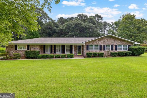 90 Georgian Ter, WEST POINT, GA, 31833-6115 | Card Image