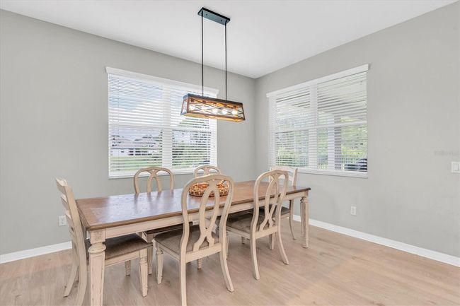 CASUAL DINING ROOM | Image 14