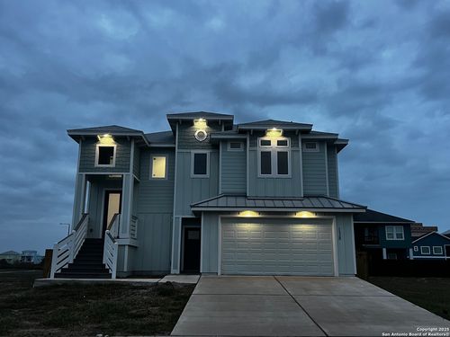 138 Sea Air Ln, Port Aransas, TX, 78373-5080 | Card Image
