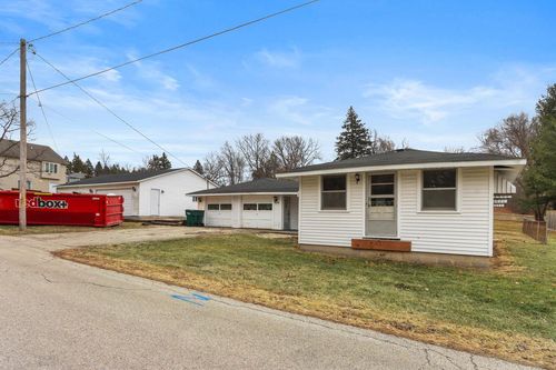 W1375 Glenwood Road, BLOOMFIELD, WI, 53147 | Card Image