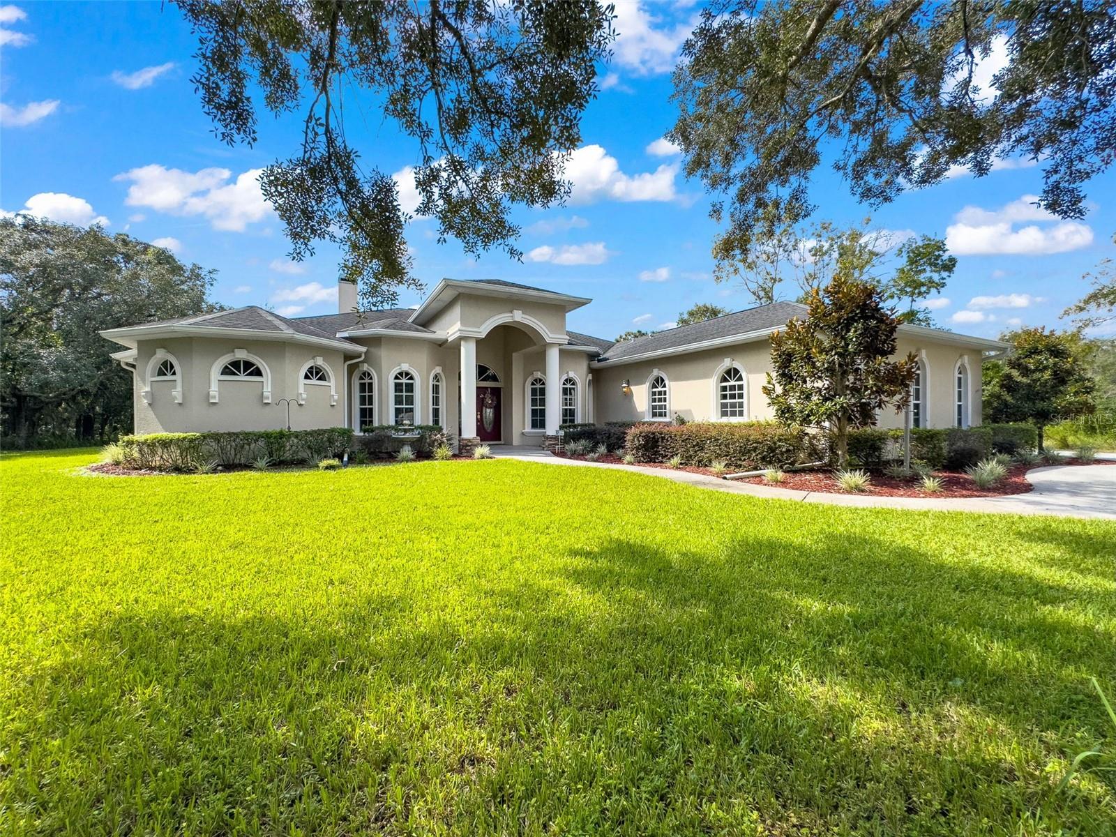 Oak Nut St, Hudson, FL 34667