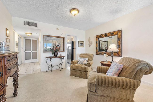 APT-1030D - 3310 S Ocean Blvd, Condo with 2 bedrooms, 2 bathrooms and null parking in Highland Beach FL | Image 11