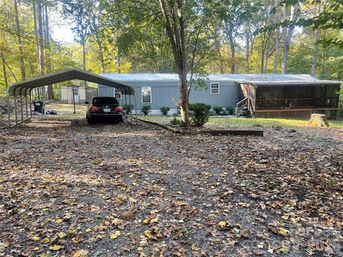 116-124 Arbor Dr, Statesville, NC, 28677-9713 | Card Image