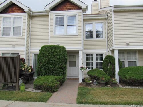 1005 Whispering Hls, Chester, NY, 10918-1523 | Card Image