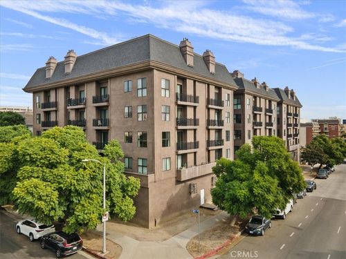 apt-308-8811 Burton Way, West Hollywood, CA, 90048-1943 | Card Image