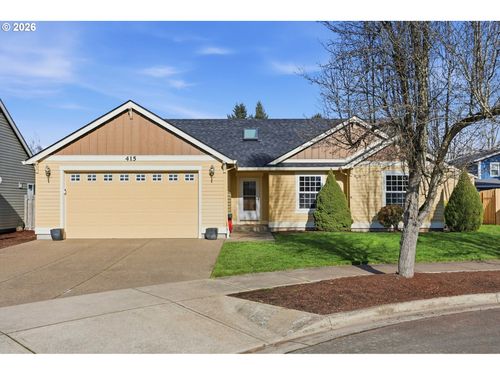 415 Maple Ct, Mount Angel, OR, 97362-9617 | Card Image
