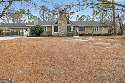 102 Pate St, swainsboro, GA, 30401-3838 | Card Image