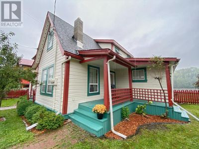 4245 Government St, Home with 4 bedrooms, 3 bathrooms and null parking in Hazelton BC | Image 2