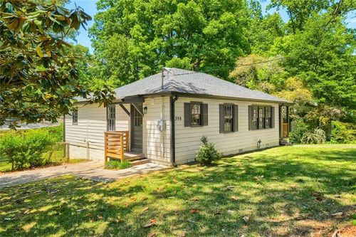 396 Forrest Ridge Dr Nw, ATLANTA, GA, 30318-7218 | Card Image